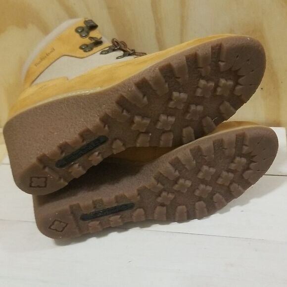 Timberland Boots Womens Size 8 Earthkeepers Amston 3-Inch Bootie Tan Wedge - Picture 10 of 10